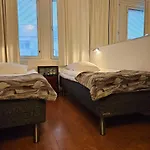 Western Apollo Hotel 3*