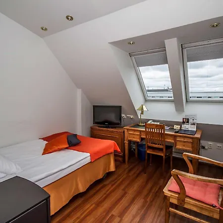 Western Apollo Otel Oulu
