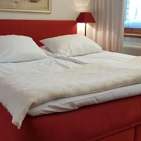 Western Apollo Hotel