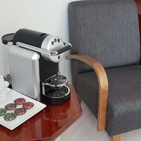 Western Apollo Hotel 3*