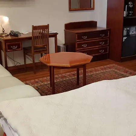 Western Apollo Hotel