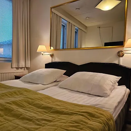 Western Apollo Hotel