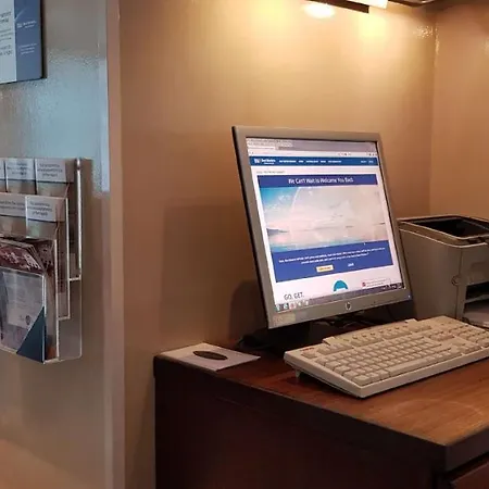 Western Apollo Hotel